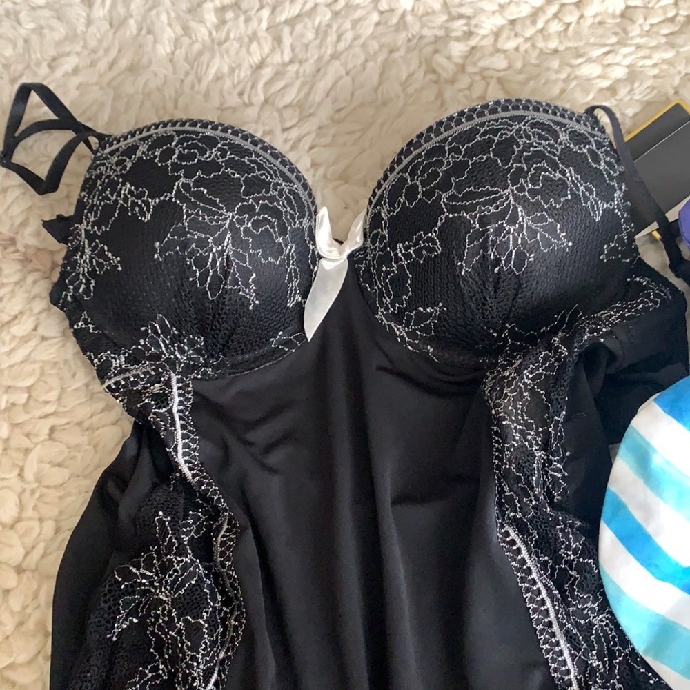 NWT NEGLIGEE